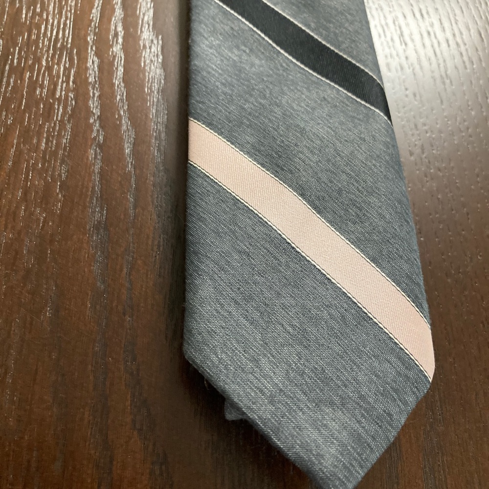 DON LOPER Beverly Hills mens tie HOST PICK